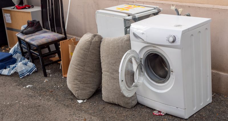 Tub Disposal in Madison, WI
