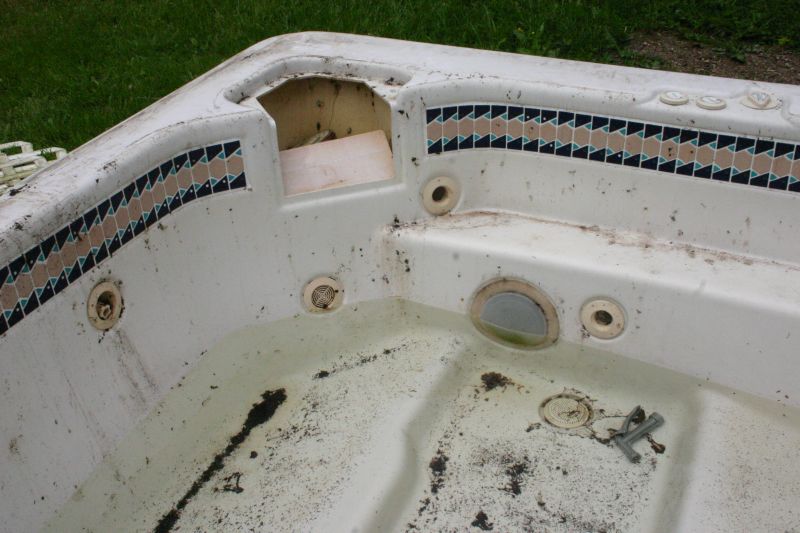 Tub Disposal in Sacramento, CA